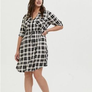 Black & Ivory Plaid Challis ZIP Front Shirt Dress